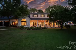 1314 Shirebourn Dr, Hickory, NC 28602 - Photo 1