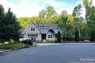 3201 Johnny Cake Ln, Charlotte, NC 28226 - Photo 1
