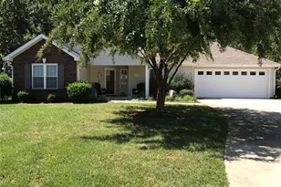 125 Keswick Ln, Mooresville, NC 28117 - Photo 1