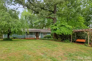 1 Glen Meadows Pl, Arden, NC 28704 - Photo 1