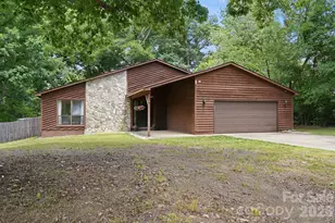 4119 Bon-Rea Dr, Charlotte, NC 28226 - Photo 1