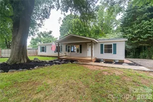 3902 Sharyn Dr, Charlotte, NC 28214 - Photo 1