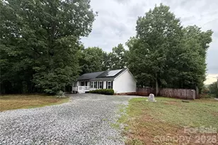 5110 Sierra Dr, Maiden, NC 28650 - Photo 1