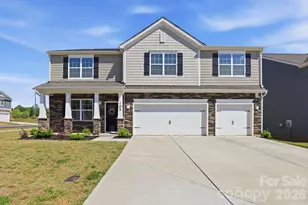 103 Edgehill Ct, Troutman, NC 28166 - Photo 1