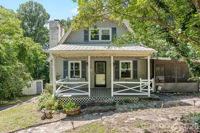 177 E Poplar Drive, Hendersonville, NC 28792 - Photo 1