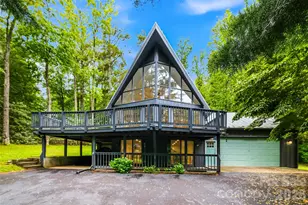 70 Skyline Dr, Hendersonville, NC 28791 - Photo 1