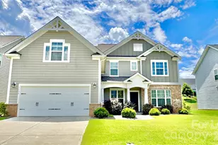 1135 Overlake Dr, Belmont, NC 28012 - Photo 1