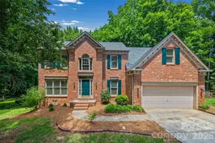 4926 Benthaven Ln, Charlotte, NC 28269 - Photo 1