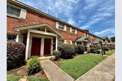 1207 Green Oaks Lane #J, Charlotte, NC 28205 - Photo 1