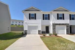 5155 Hyrule Dr, Charlotte, NC 28262 - Photo 1