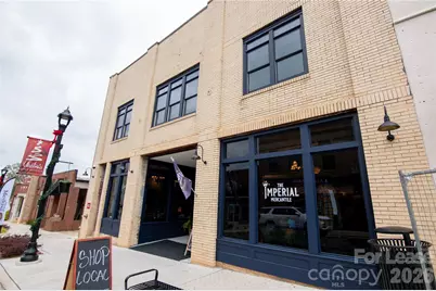 140 W Mountain Street #204, Kings Mountain, NC 28086 - Photo 1
