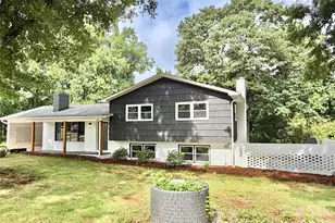 303 Deal Ave NE, Conover, NC 28613 - Photo 1
