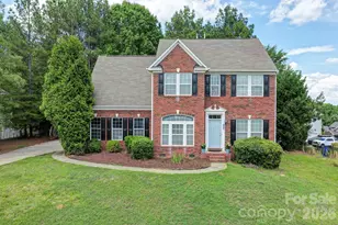 305 Hydrangea Dr, Clover, SC 29710 - Photo 1