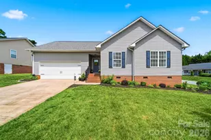 2104 Sheffield Ct NW, Conover, NC 28613 - Photo 1