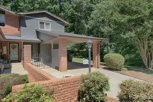 833 Coventry Ln, Statesville, NC 28677 - Photo 1