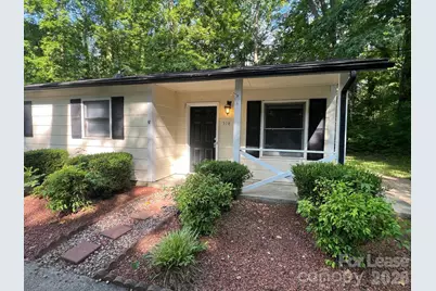 518 W Park Avenue, Mooresville, NC 28115 - Photo 1