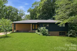 3034 Eastburn Rd, Charlotte, NC 28210 - Photo 1