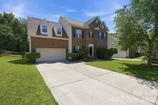 4439 Rock Stream Dr, Charlotte, NC 28269 - Photo 1