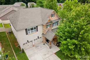 7202 Toxaway Ln, Charlotte, NC 28269 - Photo 1
