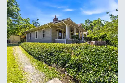 1214 Oakland Street, Hendersonville, NC 28792 - Photo 1