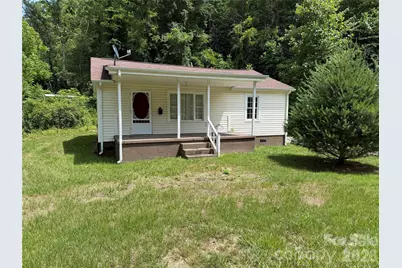 21 Old Post Office Drive, Marion, NC 28752 - Photo 1