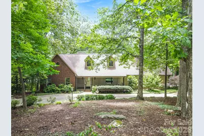 2150 9th Street NW, Hickory, NC 28601 - Photo 1