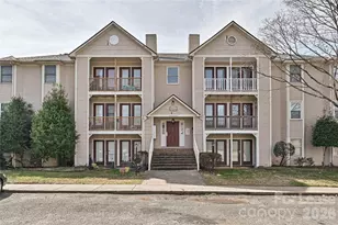 6156 Meadow Rose Ln, Charlotte, NC 28215 - Photo 1