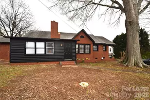 1127 Mecklenburg Hwy, Mooresville, NC 28115 - Photo 1