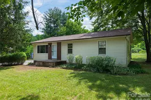 25 Moody Rd, Asheville, NC 28806 - Photo 1