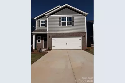 655 13th Avenue Drive NE, Hickory, NC 28601 - Photo 1