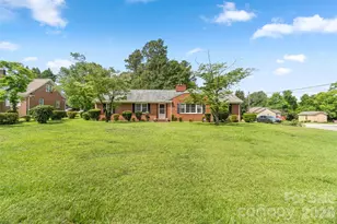 1400 Morven Rd, Wadesboro, NC 28170 - Photo 1