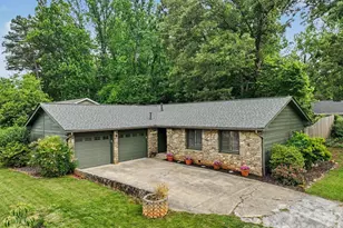21 Glen Meadows Rd, Arden, NC 28704 - Photo 1