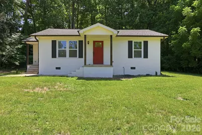 922 Breezewood Drive, Charlotte, NC 28262 - Photo 1