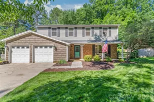 425 Regency Dr, Charlotte, NC 28211 - Photo 1