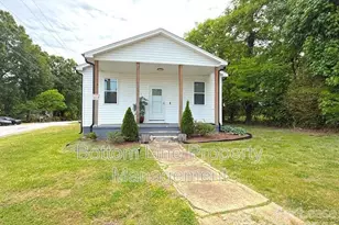 641 Central Dr NW, Concord, NC 28027 - Photo 1
