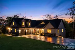 163 Northview Dr, Hendersonville, NC 28791 - Photo 1