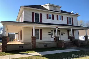 223 E Glendale Ave, Mount Holly, NC 28120 - Photo 1