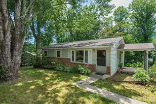 807 N Cherokee Ave, Black Mountain, NC 28711 - Photo 1