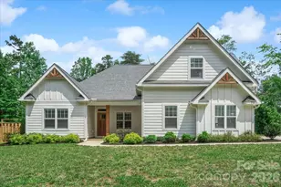 7575 Deer Track Dr, Denver, NC 28037 - Photo 1