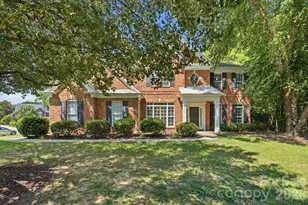 4814 King Arthur Dr, Charlotte, NC 28277 - Photo 1