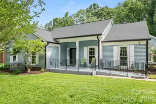 5200 Cressingham Ct, Charlotte, NC 28227 - Photo 1
