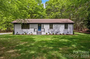 17700 McKee Rd, Charlotte, NC 28278 - Photo 1