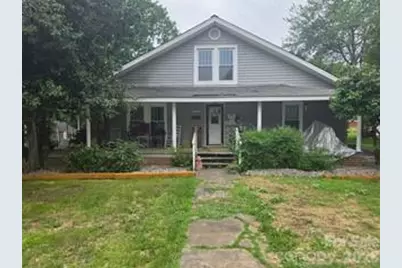 427 E Mills Avenue, Mooresville, NC 28115 - Photo 1