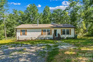 17 Windy Acres Dr, Hendersonville, NC 28792 - Photo 1