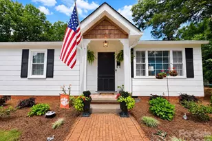 214 Oakwood Ave, York, SC 29745 - Photo 1