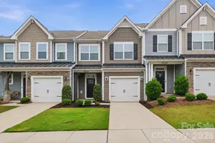 5531 Harris Cove Dr, Charlotte, NC 28269 - Photo 1