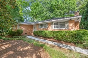 1612 Redcoat Dr, Charlotte, NC 28211 - Photo 1