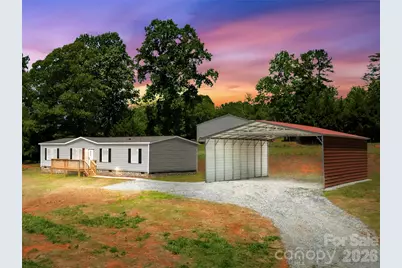 4051 10th Avenue Drive SW, Hickory, NC 28602 - Photo 1