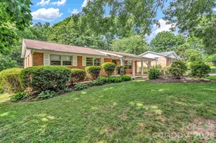 67 Wagon Rd, Asheville, NC 28805 - Photo 1