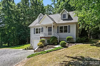 9624 Forest Drive, Charlotte, NC 28216 - Photo 1